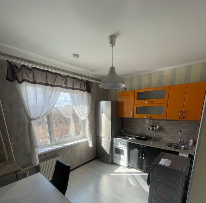 квартира г Омск р-н Кировский ул 3-я Енисейская 32/1 фото 1