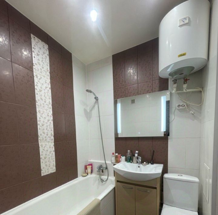 квартира г Омск р-н Кировский ул 3-я Енисейская 32/1 фото 13