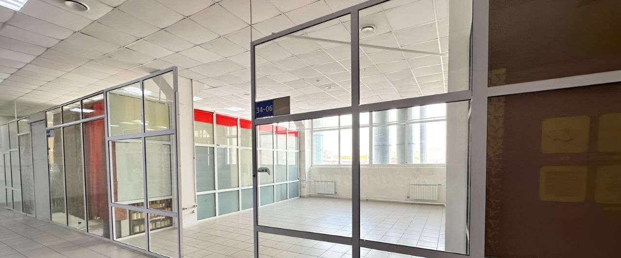 торговое помещение г Красноярск р-н Центральный ул Красной Армии 10 фото 2