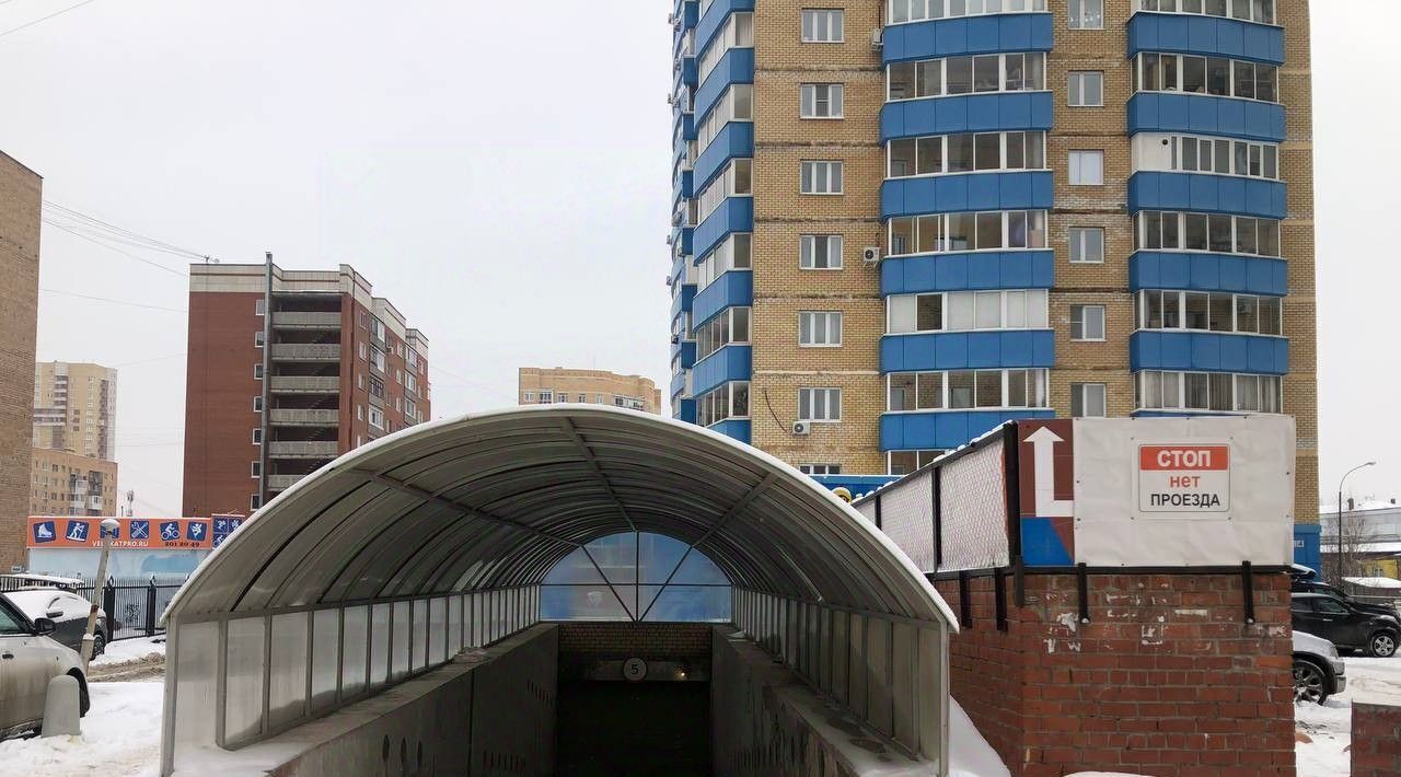 гараж г Екатеринбург р-н Кировский Машиностроителей ул Сулимова 4 фото 4