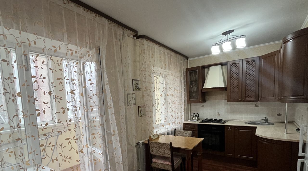 квартира г Саратов р-н Волжский Соколовогорский пр-д 1-й Соколовогорский 5 фото 4