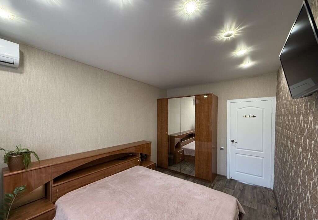 квартира г Липецк р-н Октябрьский ул Имени Хорошавина А.И. 11б фото 10