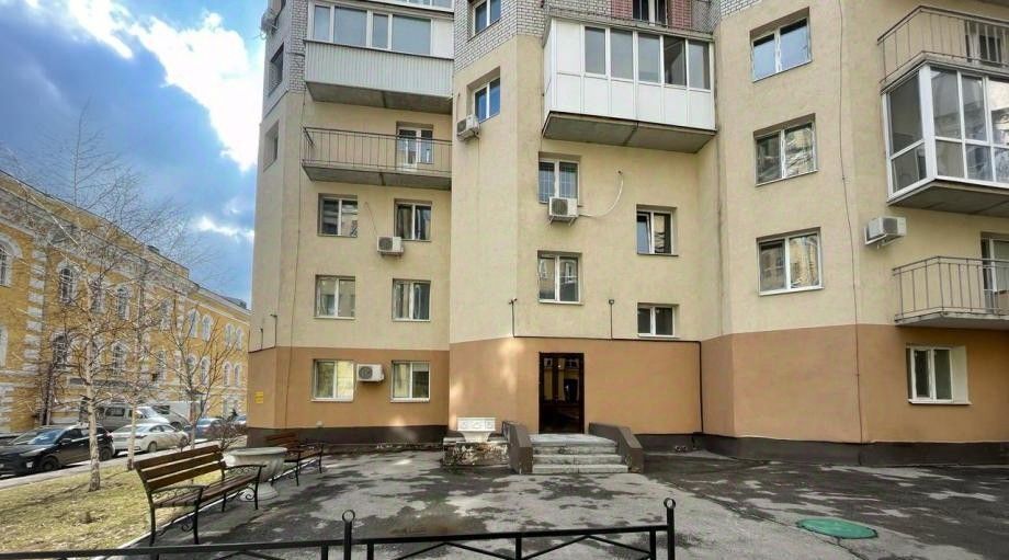 свободного назначения г Саратов р-н Кировский ул Университетская 59ак/2 фото 1
