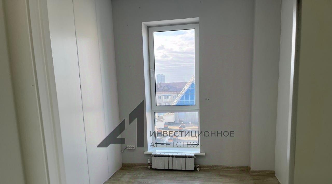 офис г Тюмень р-н Калининский ул Луначарского 20 фото 2