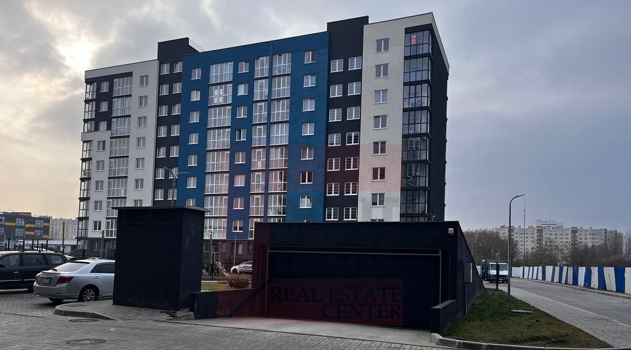 квартира г Калининград р-н Московский ул Аллея смелых 204к/2 фото 3