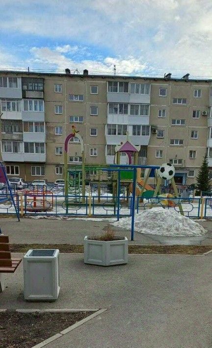 квартира г Каменск-Уральский Синарский ул Кирова 49 фото 15