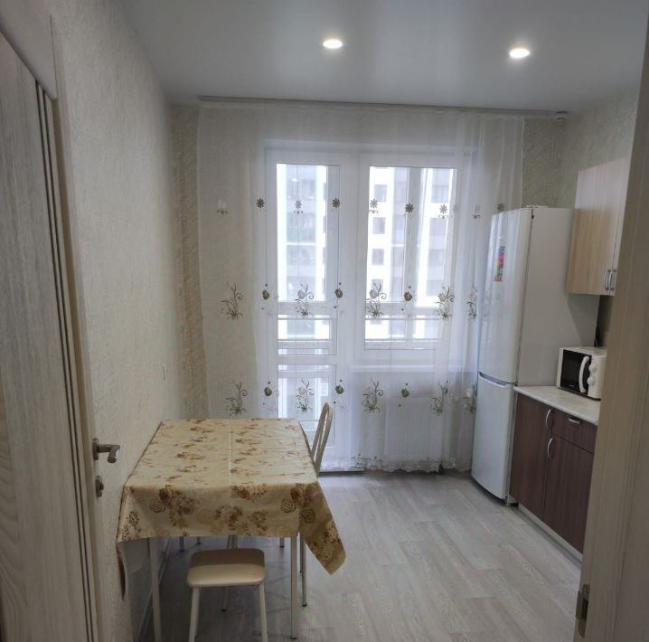 квартира г Уфа р-н Демский б-р Яркий 5 фото 4