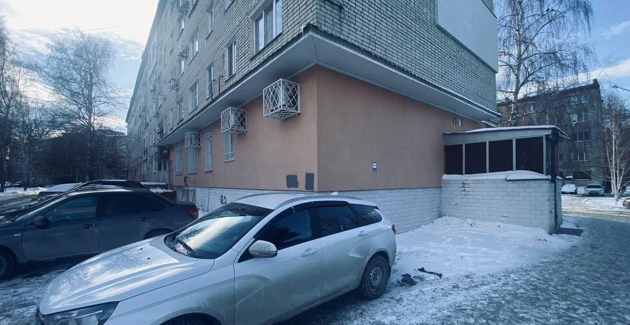 офис г Саратов р-н Кировский ул им Осипова В.И. 26 фото 2