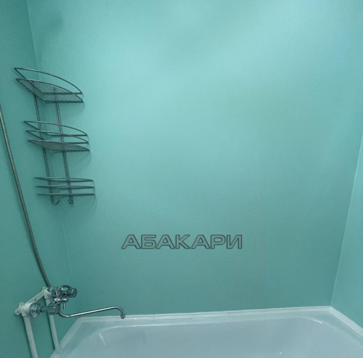 квартира г Красноярск р-н Советский ул Светлогорская 17г фото 12