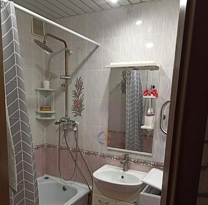 квартира г Великий Новгород ул Ломоносова 3к/2 фото 8