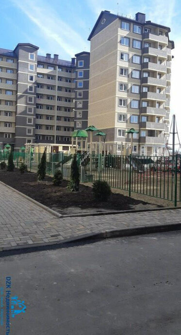 квартира г Краснодар ул им. лётчика Позднякова 2к/1 фото 2