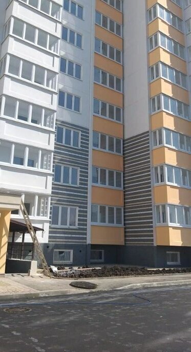 квартира г Краснодар ул им. Снесарева 18 фото 1