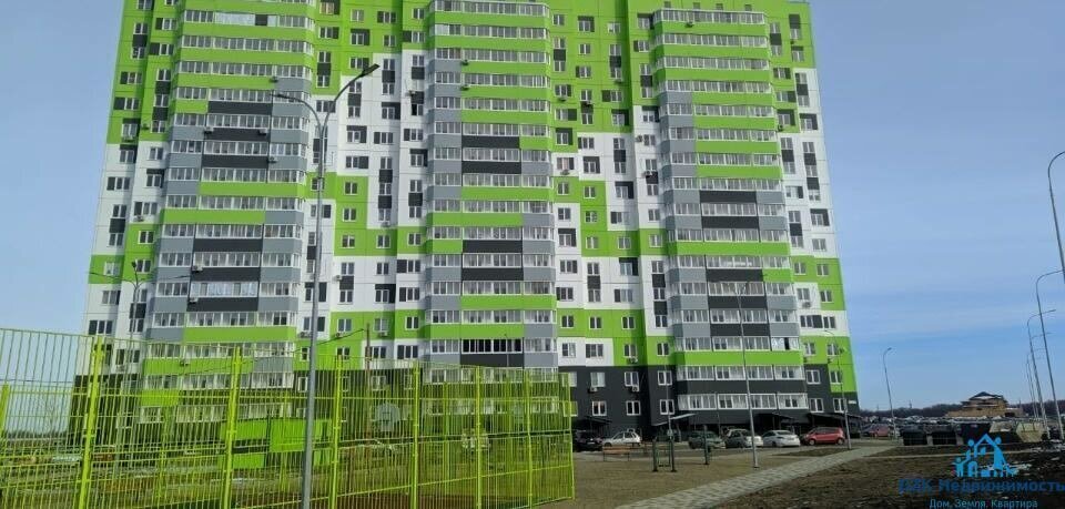 квартира г Краснодар ул им. генерал-лейтенанта Александра Сапрунова 15 фото 2