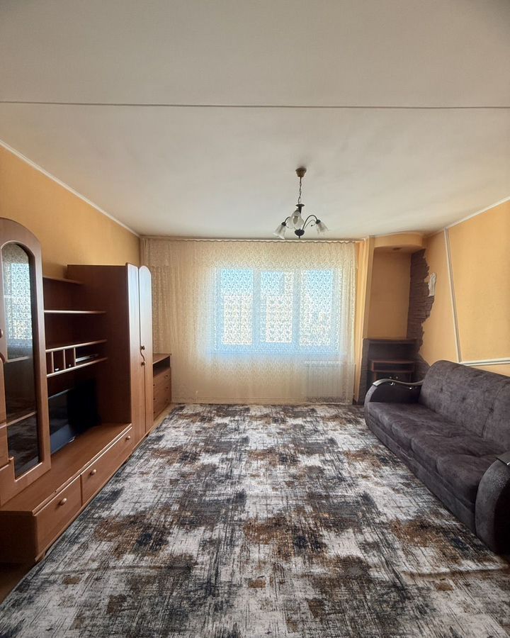 квартира г Новокузнецк р-н Центральный ул Покрышкина 30 фото 2