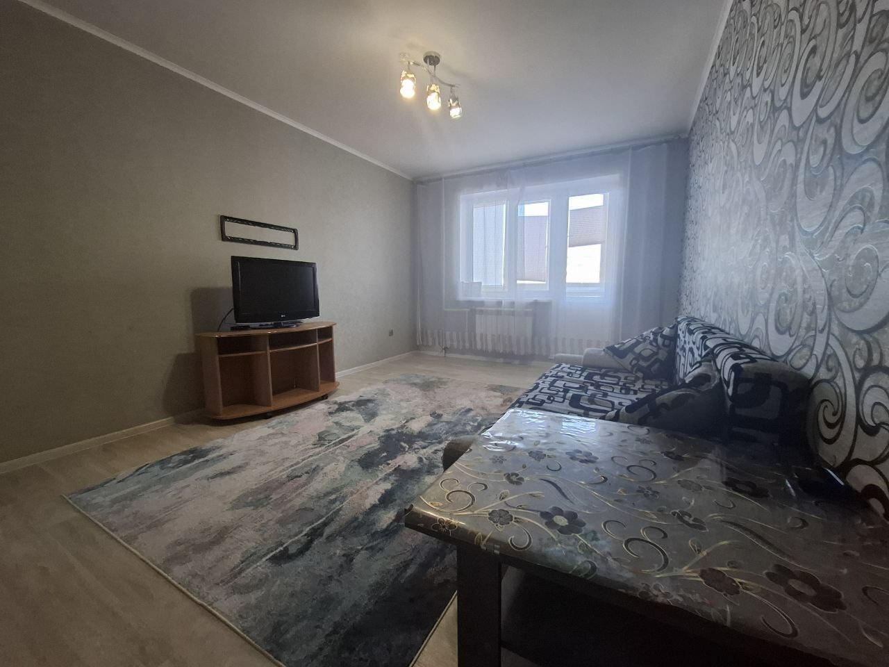 квартира г Оренбург р-н Центральный Ялтинская улица, 51/1 фото 8