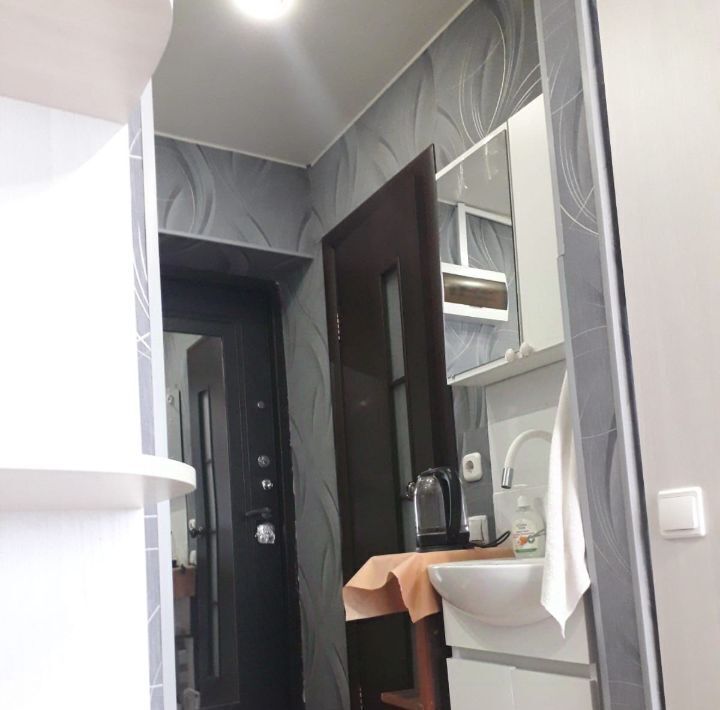 квартира г Казань Авиастроительная Молодежная ул., 8 фото 3