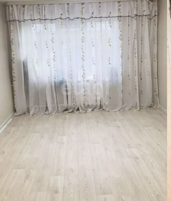квартира г Нефтекамск ул Социалистическая 63ак/2 фото 4