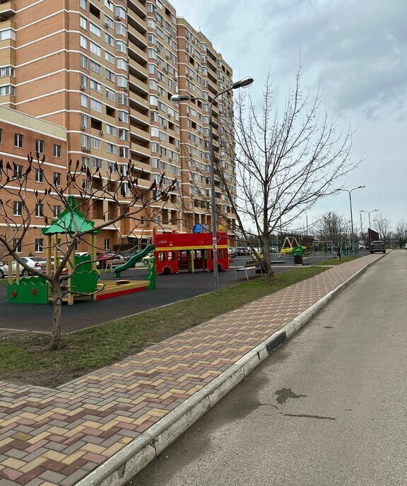 квартира г Краснодар микрорайон 9-й километр ул им. Циолковского 7 фото 2