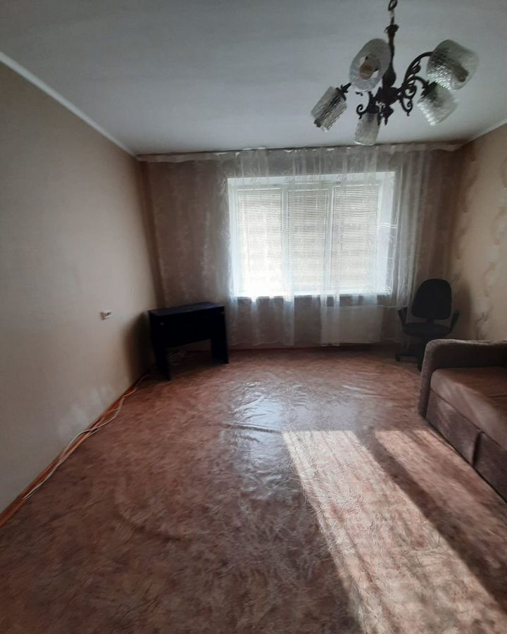 квартира г Магнитогорск р-н Орджоникидзевский ул Тевосяна 4/1 фото 1