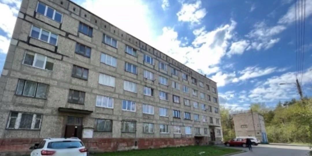 квартира г Калининград р-н Центральный ул Магнитогорская 3а фото 1