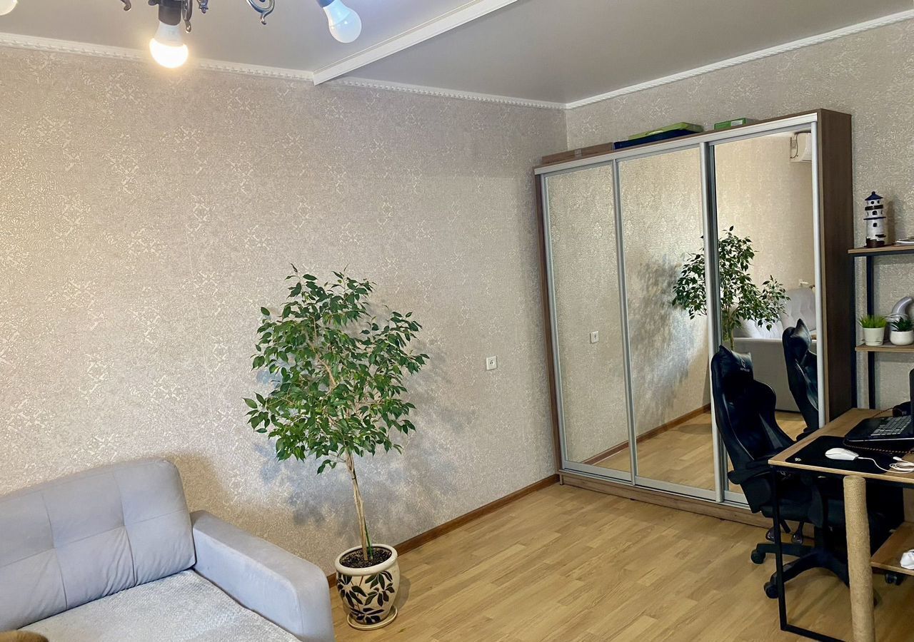 квартира г Астрахань р-н Трусовский ул Набережная реки Воложки 95а фото 2