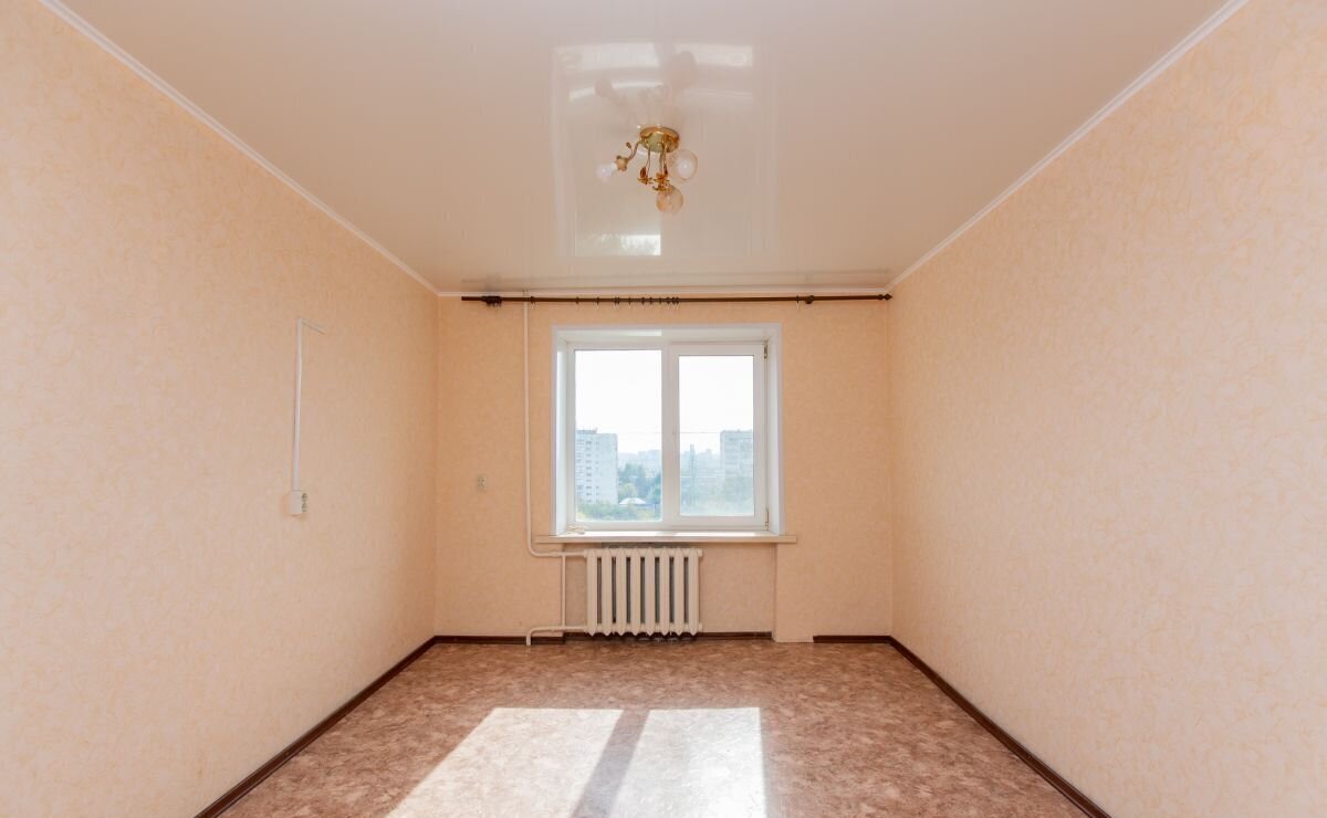 комната г Оренбург р-н Дзержинский пр-кт Дзержинского 36/2 фото 1