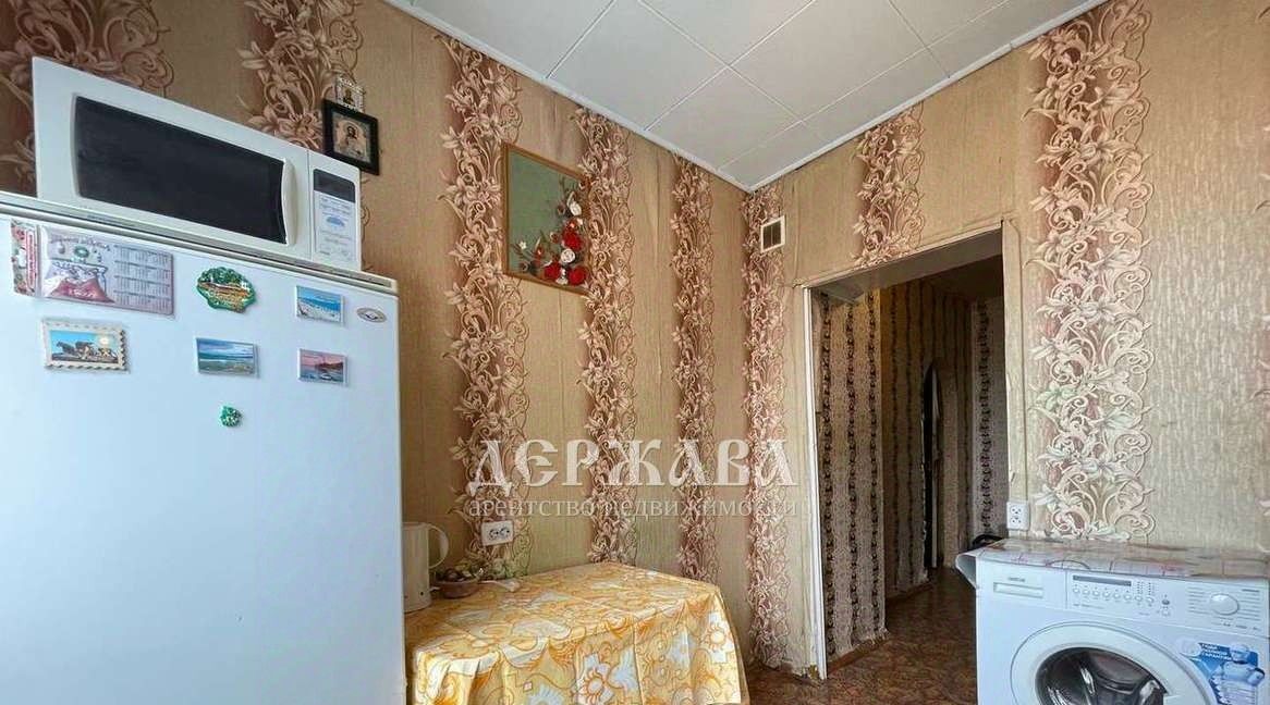 квартира г Губкин ул Дзержинского 121 фото 1