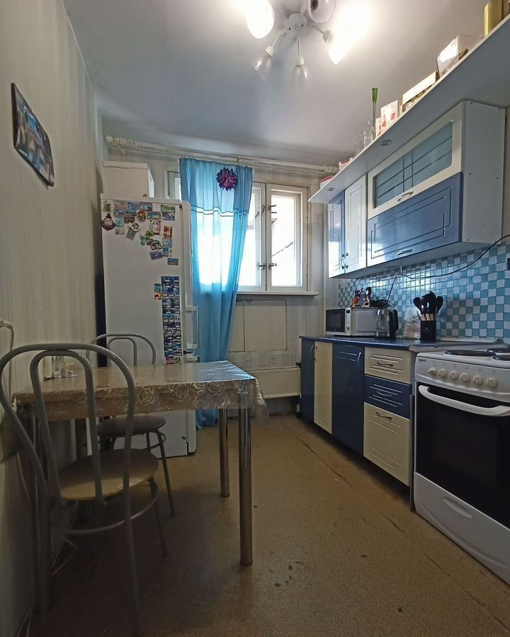 квартира г Тольятти р-н Комсомольский проезд Майский 68 фото 3