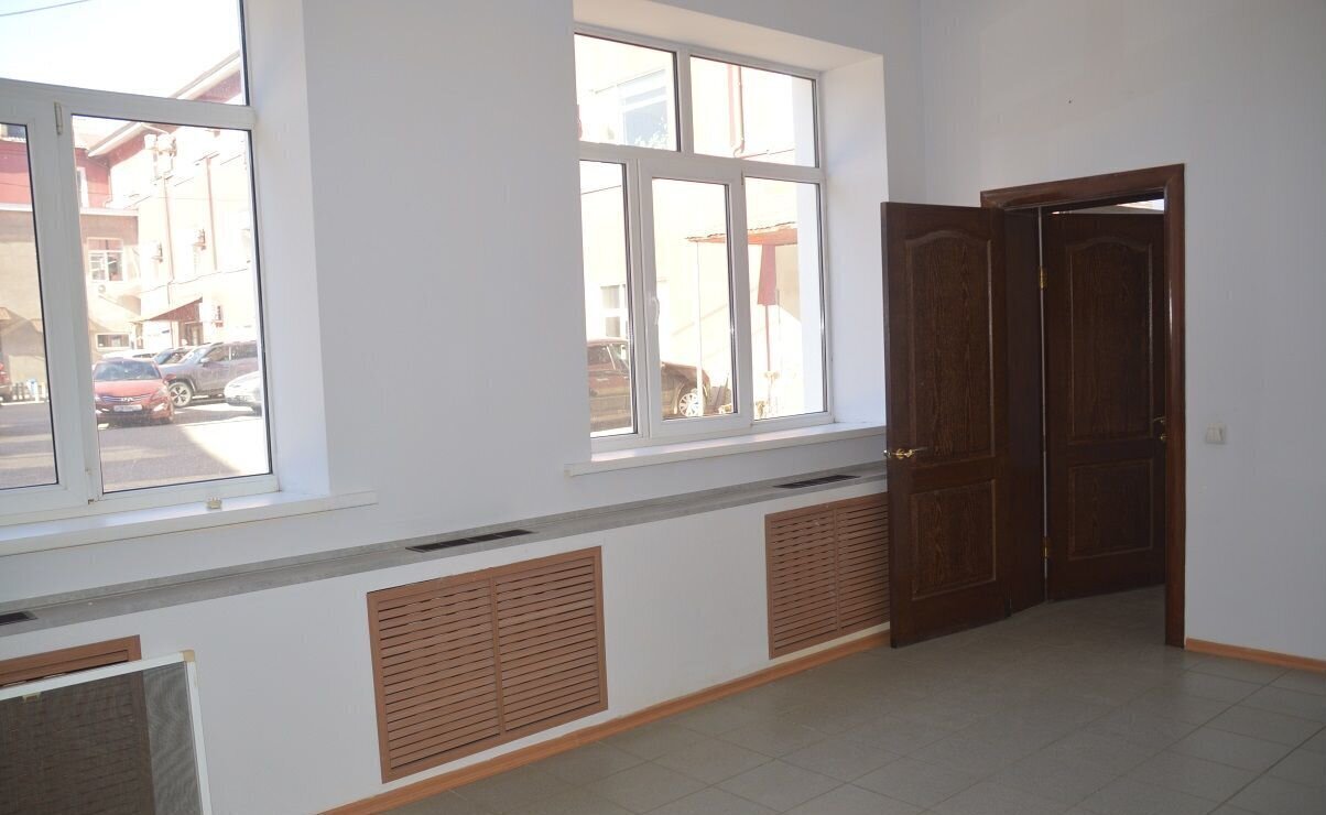 офис г Саратов р-н Фрунзенский ул Астраханская 43к/12 фото 1