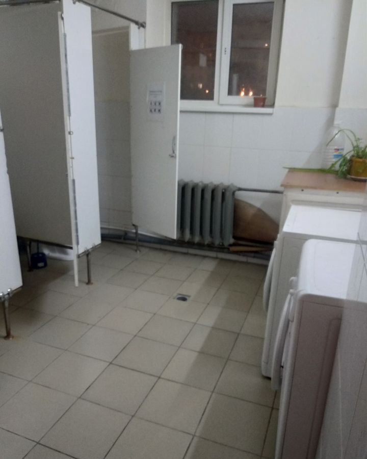 комната г Екатеринбург р-н Кировский ул Малышева 138 фото 3