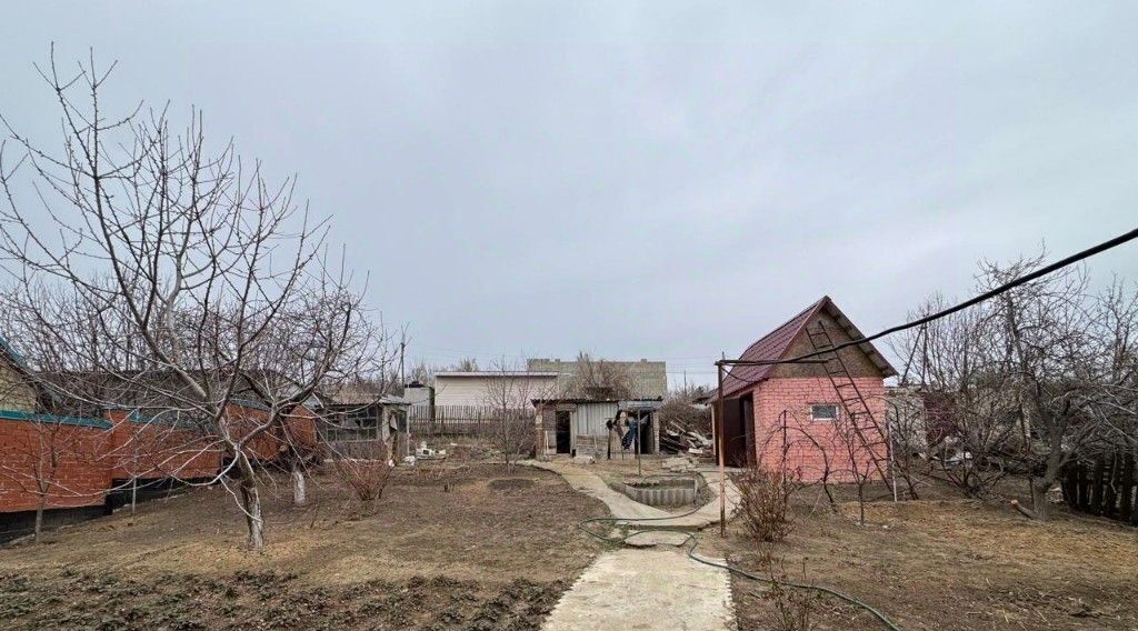 дом г Волгоград р-н Ворошиловский ул им. Паши Ангелиной 76 фото 12