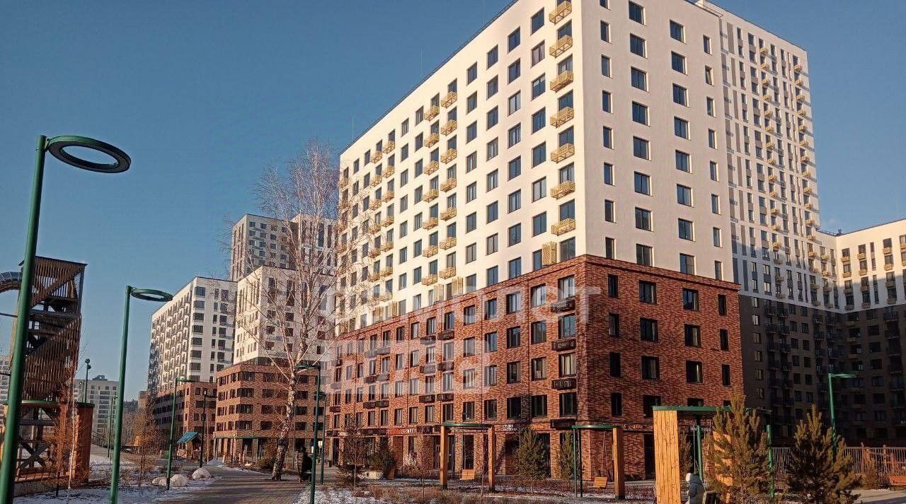 квартира г Омск р-н Кировский микрорайон Зелёная Река 13 фото 7