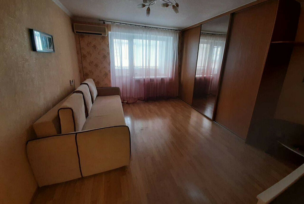 квартира г Ростов-на-Дону р-н Ленинский ул Максима Горького 106 фото 3