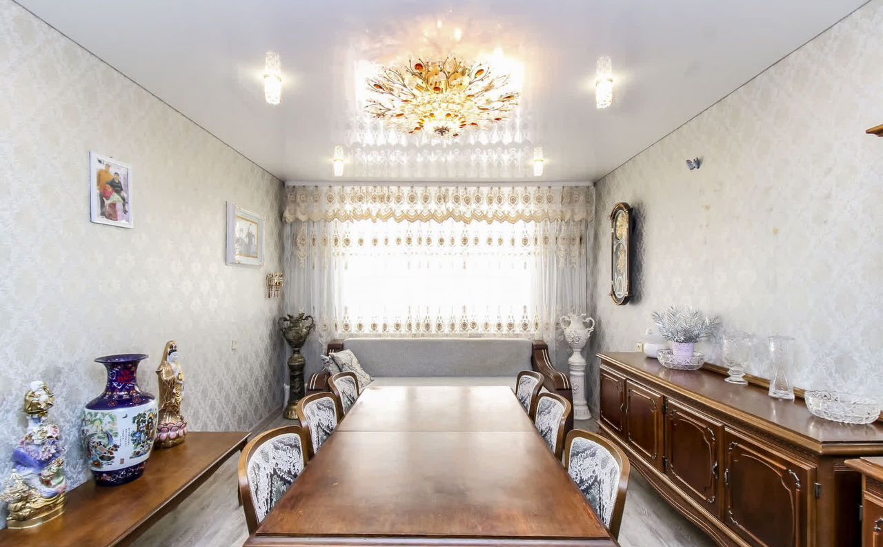 квартира г Тюмень р-н Центральный ул Щербакова 86а фото 1