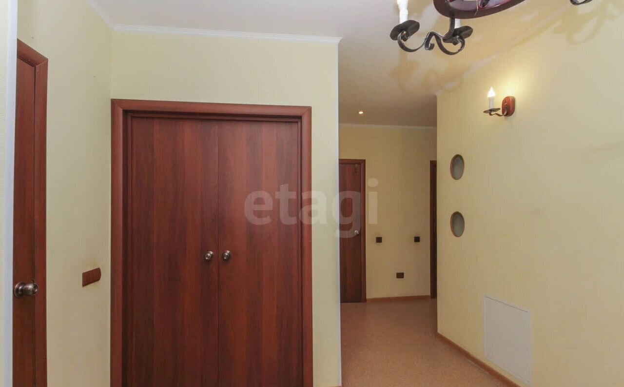квартира г Омск р-н Кировский ул Звездная 8к/1 фото 16