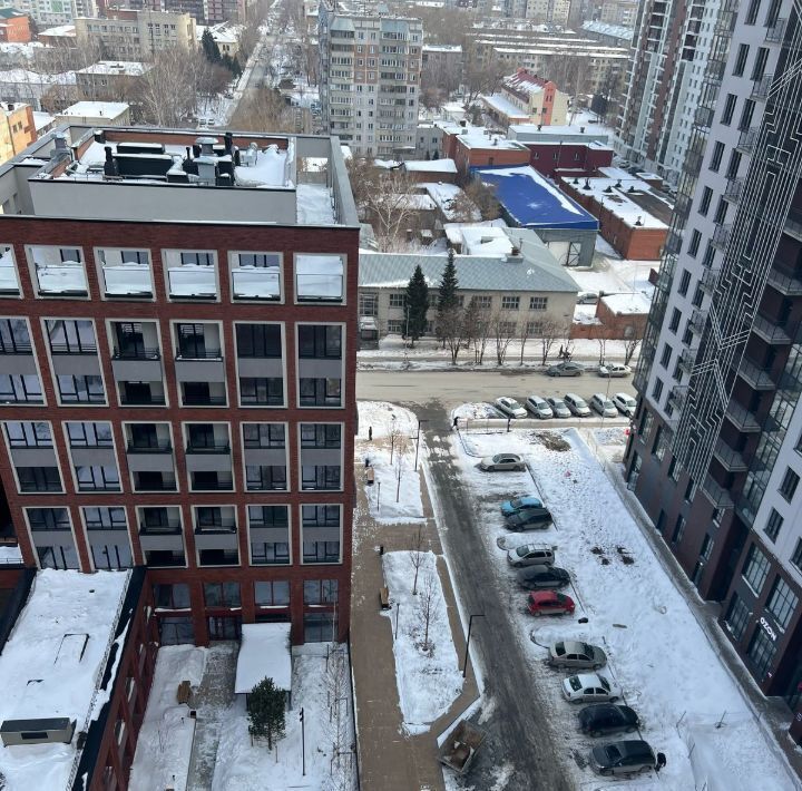 квартира г Новосибирск Маршала Покрышкина ул Семьи Шамшиных 93 фото 2