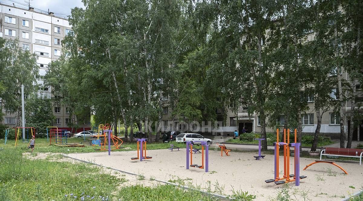 квартира г Новосибирск ул Петухова 144 Площадь Маркса фото 13