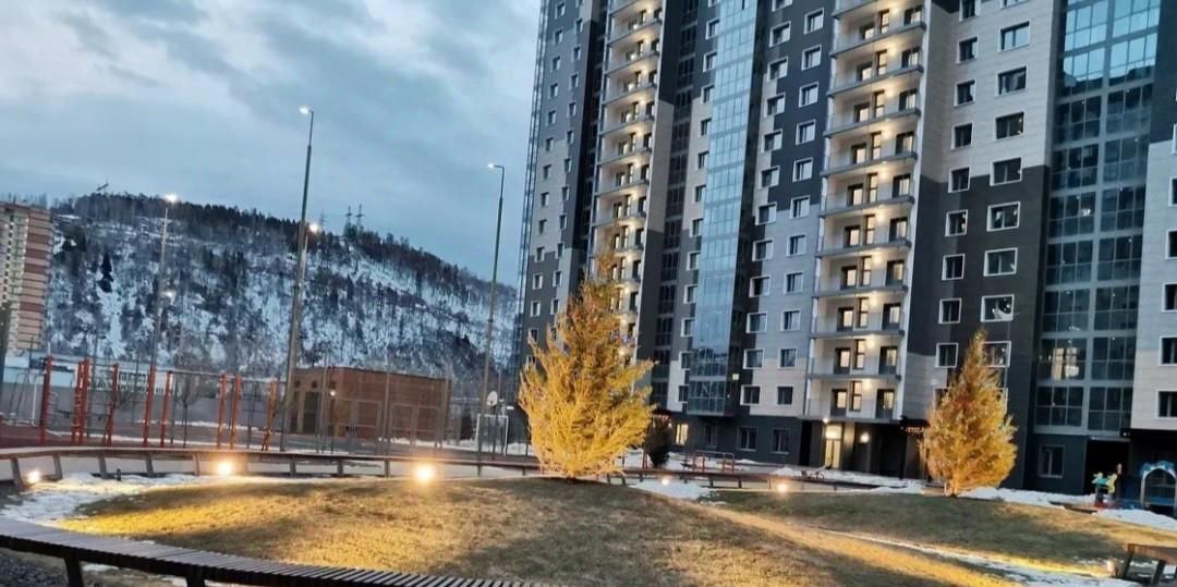 квартира г Красноярск р-н Свердловский ул Свердловская 6к фото 11