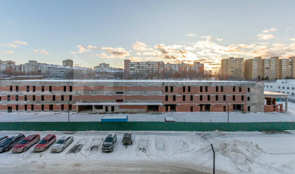 квартира г Тюмень ул Новгородская 14 фото 16