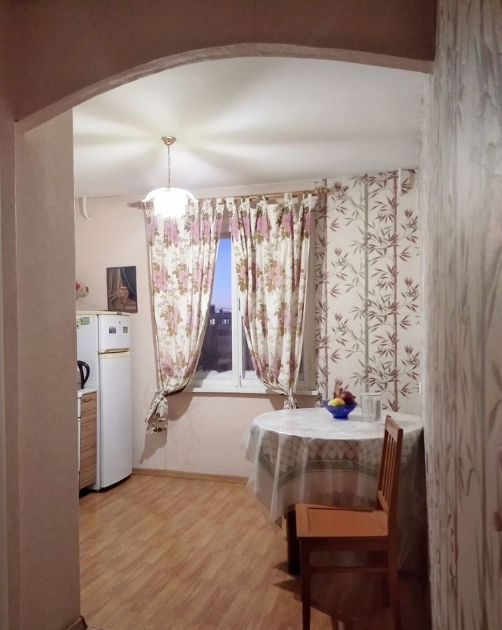 квартира г Челябинск р-н Калининский ул Университетская Набережная 24 фото 3