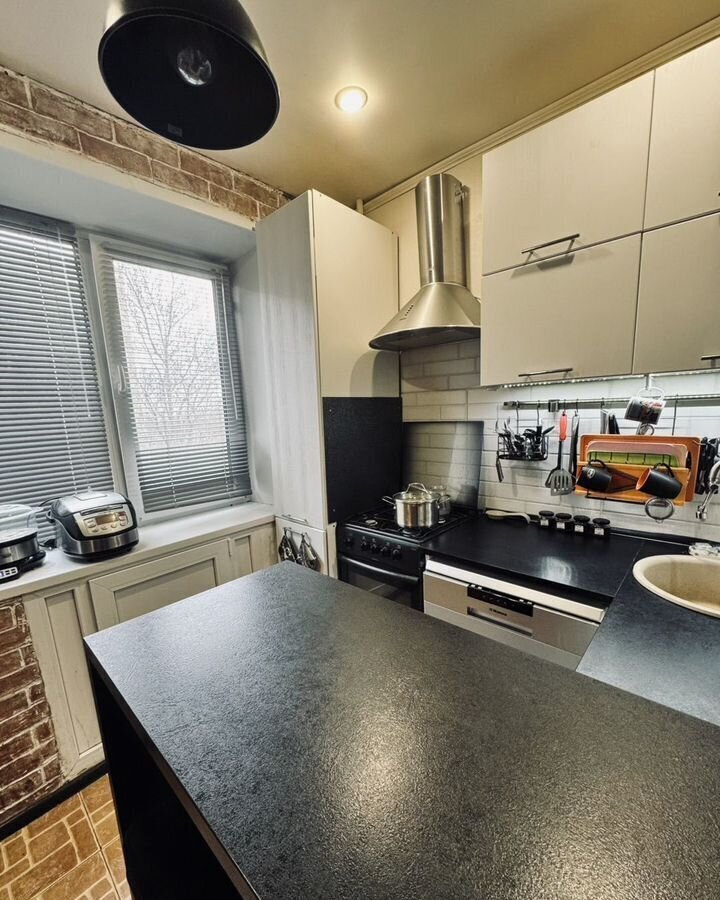 квартира г Саратов р-н Ленинский ул Мира 17а фото 5