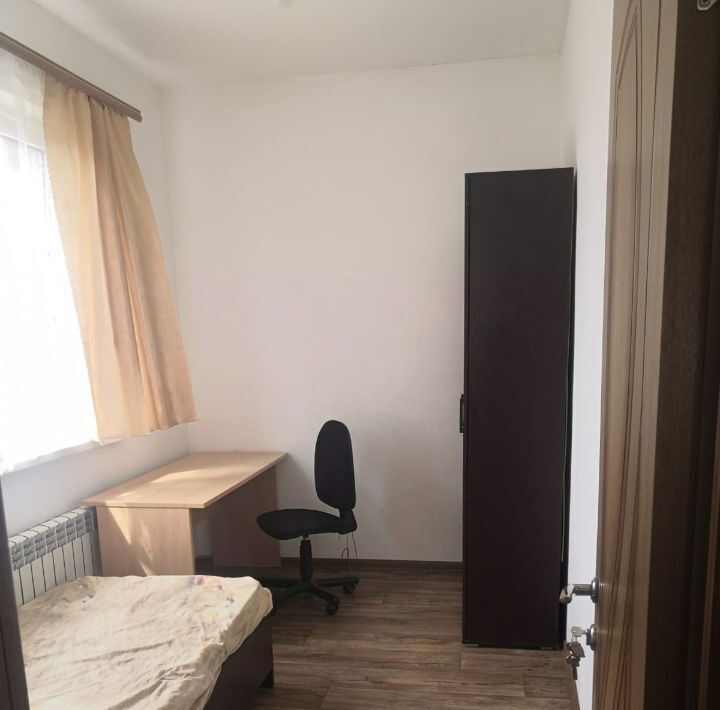 комната г Батайск ул Добролюбова 80 фото 2