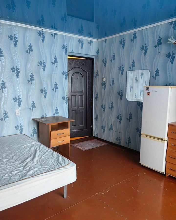 комната г Барнаул р-н Индустриальный ул Малахова 118а фото 1