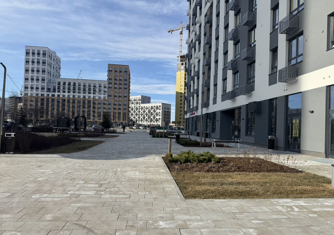 свободного назначения г Тюмень р-н Калининский ул Фармана Салманова 17 фото 2