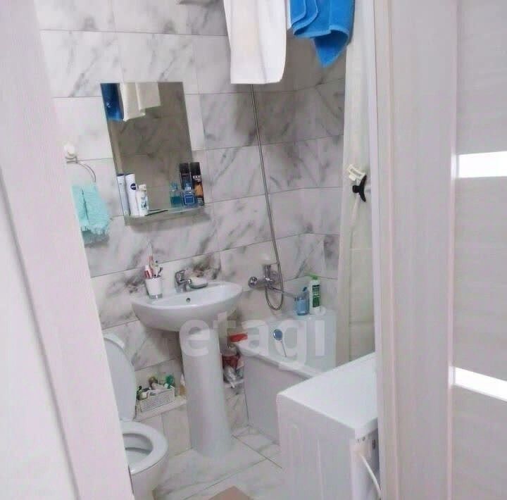 квартира г Омск р-н Кировский ул Конева 24/2 фото 13