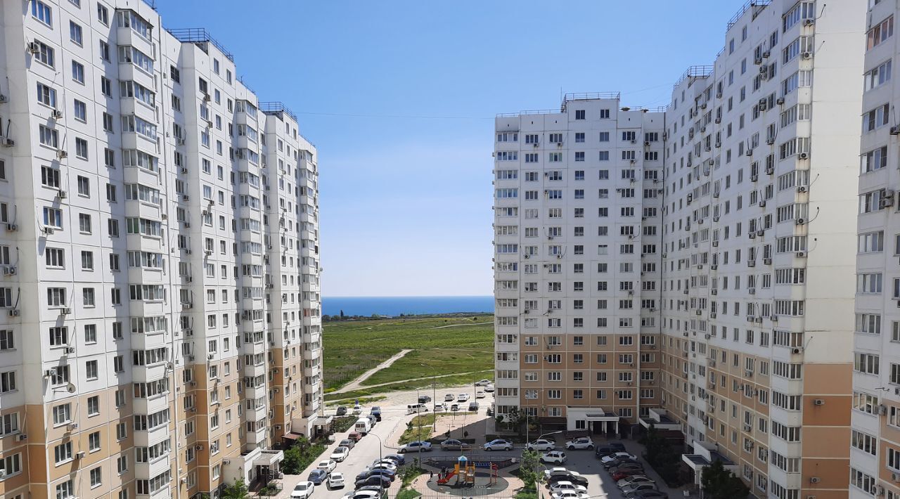 квартира г Новороссийск р-н Южный ул Бориса Пупко 8 фото 1