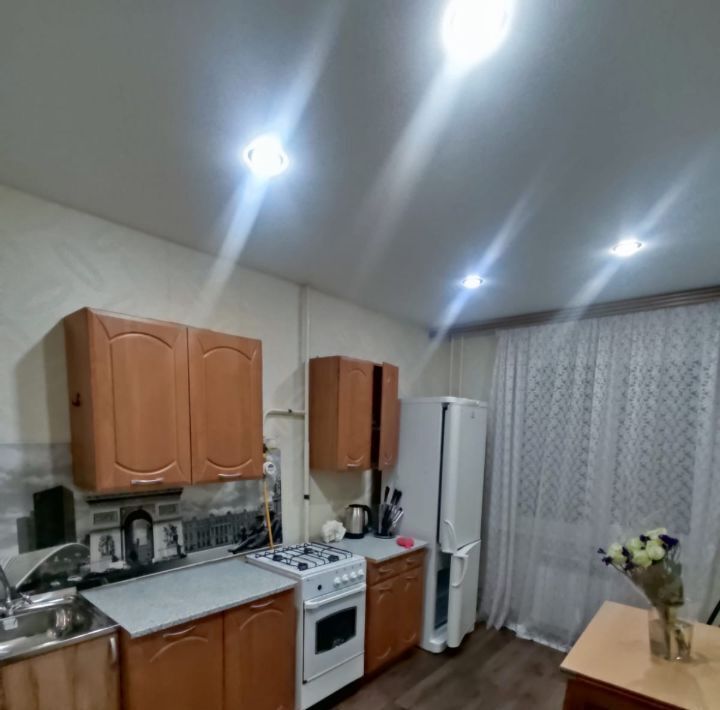 квартира г Волгоград р-н Краснооктябрьский ул им. Поддубного 3 фото 1