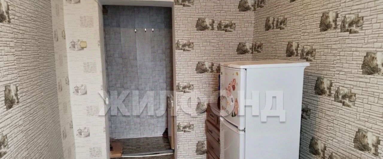 комната г Барнаул р-н Железнодорожный пр-кт Коммунаров 122б фото 3