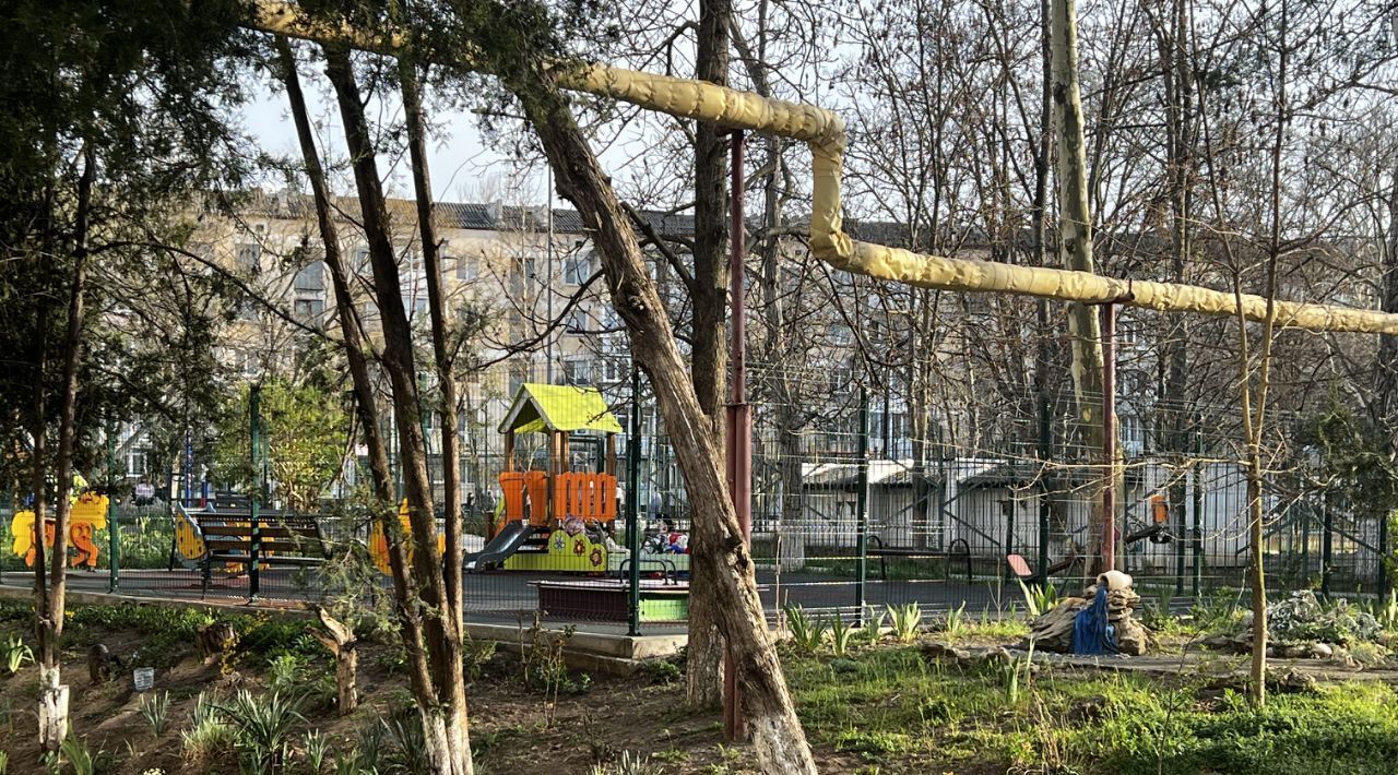 квартира г Симферополь р-н Центральный ул Залесская 81 фото 16