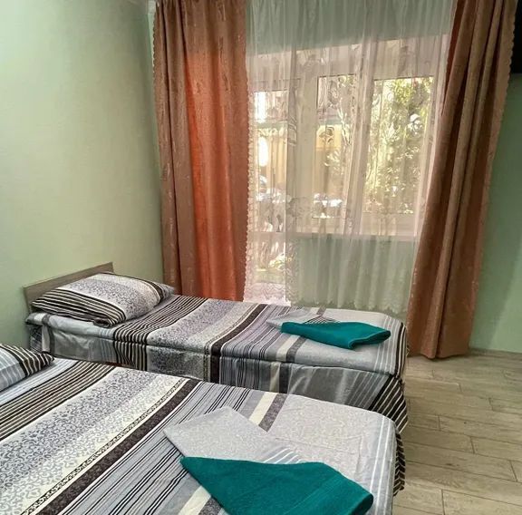 комната г Геленджик ул Киевская 28 Центр фото 1